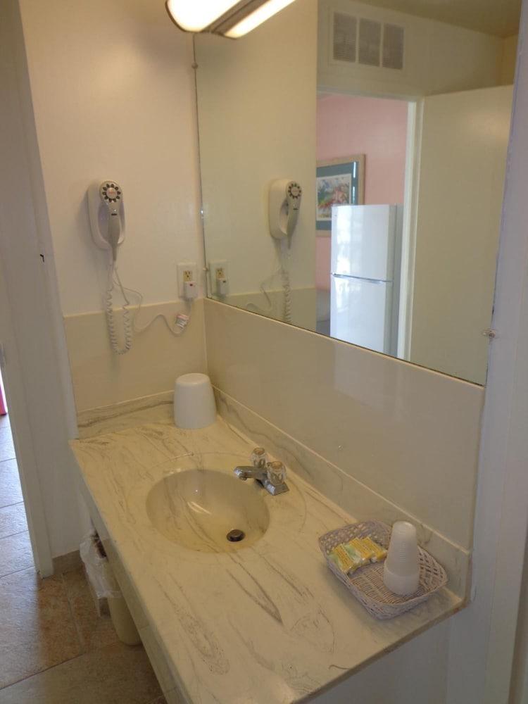 וויילדווד Beach Terrace Motor Inn מראה חיצוני תמונה