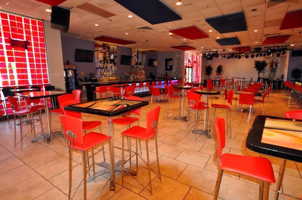 וויילדווד Beach Terrace Motor Inn מראה חיצוני תמונה
