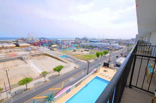 וויילדווד Beach Terrace Motor Inn מראה חיצוני תמונה